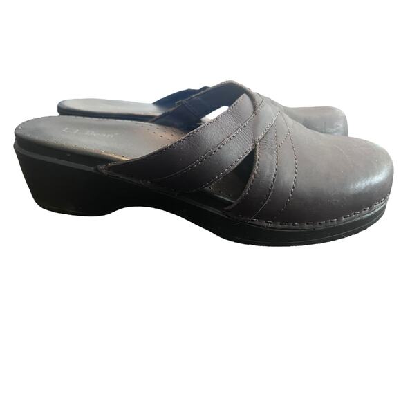 L.L. Bean Brown Mules - Picture 1 of 6